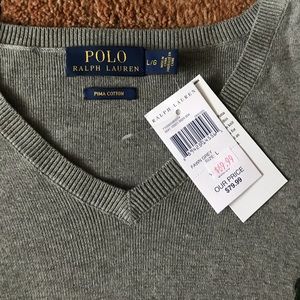 Gray v neck sweater with green horse